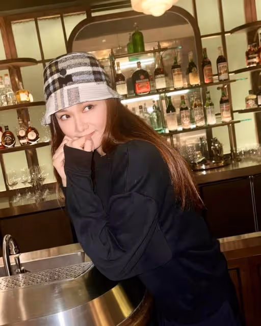 湯鎮宗倆女兒罕同框！長相相似美貌出眾，長女將嫁馬國明心情好