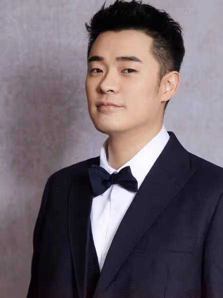 陳赫自曝錄節目時確診新冠，體溫高達39度，自嘲被感染了「吃株」