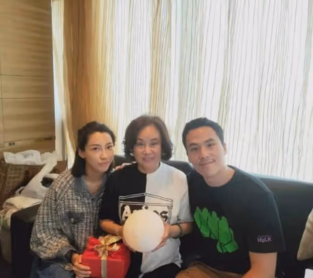 身材惹火！賭王三房兒子前妻罕曬性感，閃嫁豪門2年抱倆最終離婚