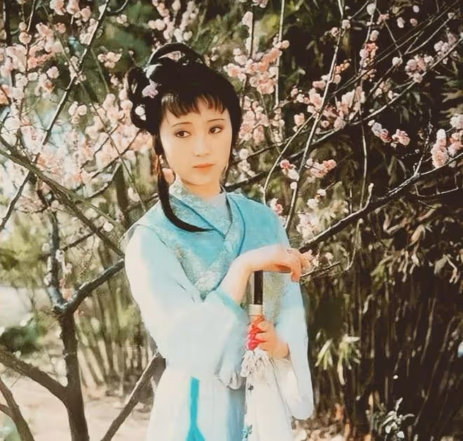 一年一影后，百年陳曉旭