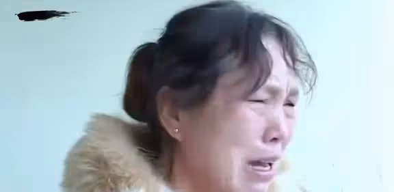 自私父母年輕只顧享樂,如今要兒子遷拆款治病,母親:就要你拿錢