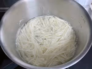 【水中人參】青椒茭白榨菜肉絲