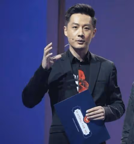 視主持人舒冬老婆曝光，原來是彼此熟悉的她，難怪如此低調