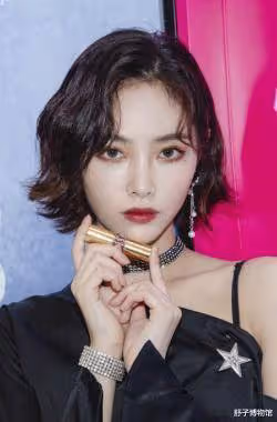 清純少女轉型霸氣御姐，青你2選手許佳琪將要俘獲老婆粉？
