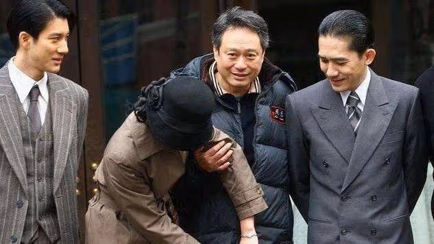 讓梁朝偉痛哭，湯唯直接被封的《色戒》，素材竟來源於真實往事