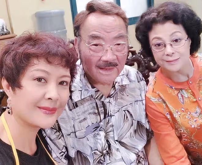 77歲老戲骨盧海潮去世！出身演藝世家，哥哥是知名演員兒子是主持
