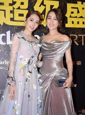 馬蘇郭碧婷同穿拖地連衣裙, 看到倆人上身效果, 女明星和豪門差距