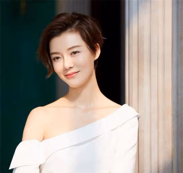 娛樂圈離過婚的5位女星，給你1000萬，你會選哪個？