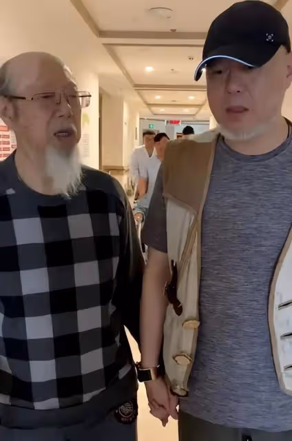 不到一個月有6位明星父母去世：火風母親得新冠，葛優痛失慈母
