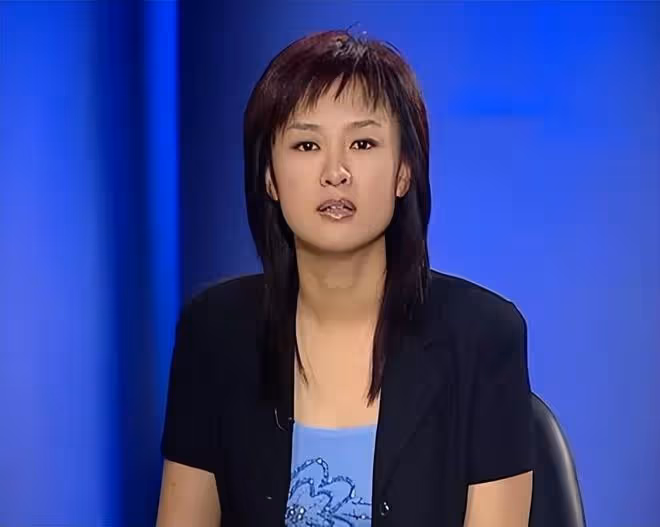 前央視女主持人李小萌否認家暴傳聞，稱陽康後撞牆，記憶直接斷片