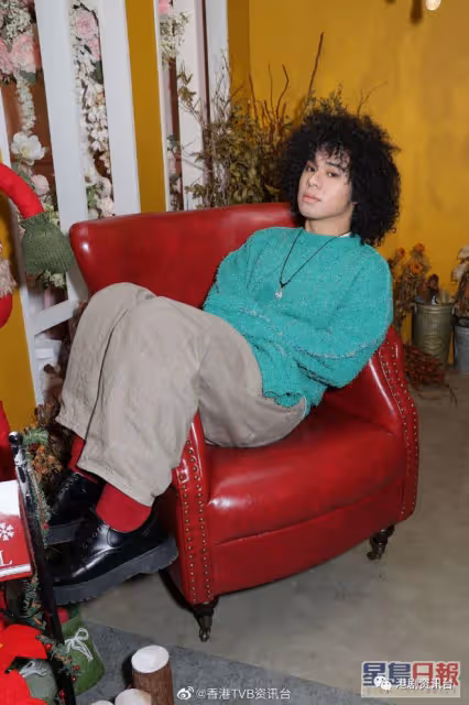 同偶像李玟Friend咗成功邀合唱！曾比特內地爆紅目標買三層樓贈家人