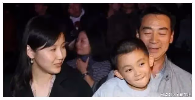 李婷愛上了大24歲的寇振海，父母要斷絕關係，寇一招抱得美人歸