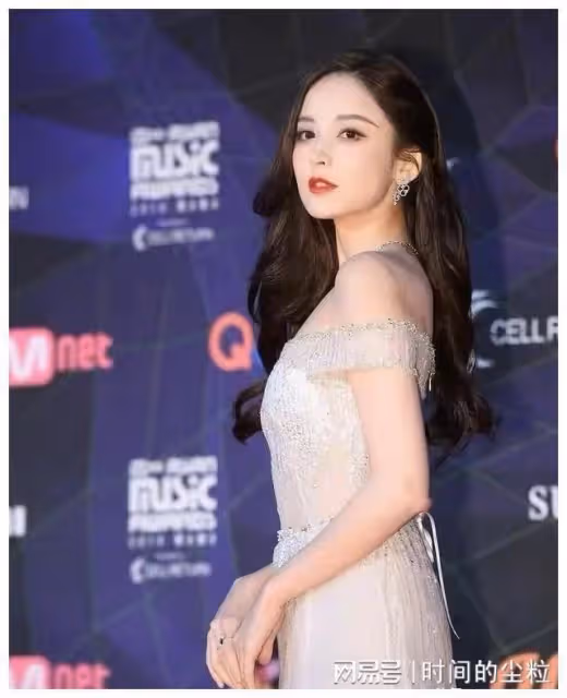 外媒鏡頭堪比照妖鏡，孫儷顏垮，楊冪露怯，女星生圖暴露人間真實