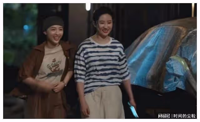 外媒鏡頭下的國內女星,真實堪比照妖鏡,孫儷露怯,劉亦菲扛住了