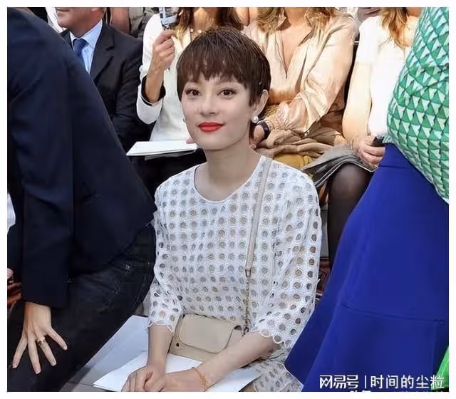 外媒鏡頭下的國內女星，真實堪比照妖鏡，孫儷露怯，劉亦菲扛住了