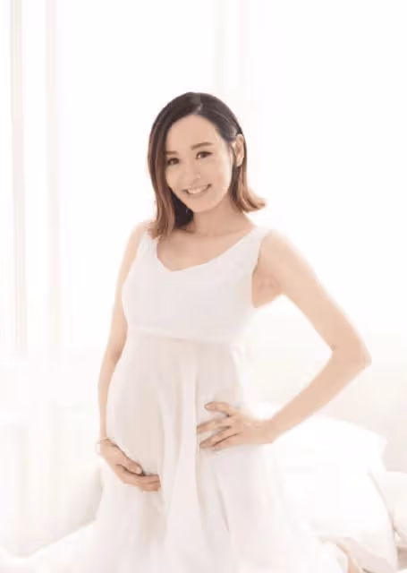 罕提神秘老公!前港姐冠軍贊其視愛女為己出,更不嫌她是單親媽媽