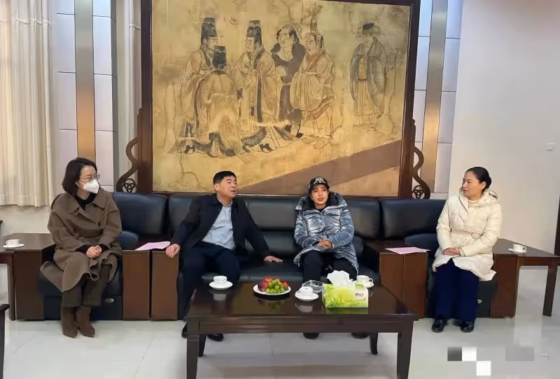 劉曉慶再訪陝西乾陵,像30多歲狀態很好,一生像武則天一樣精彩