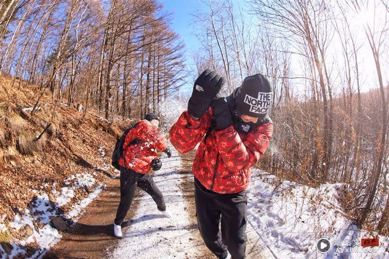 好感度UP穿搭提案！最新國民鞋展潮流復古魅力　這雙合體BT21還買一送四