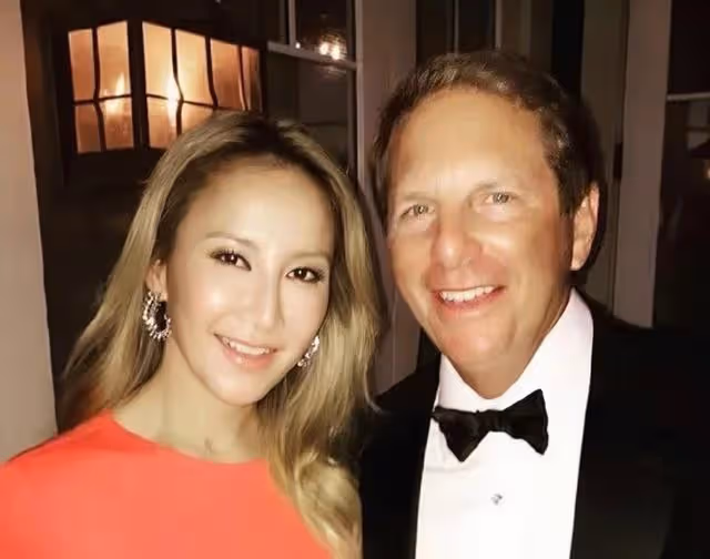 李玟被曝婚變！外籍丈夫多次出軌，體重跌破90斤，瘦到只剩皮包骨