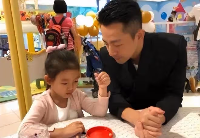 汪小菲兒女近況曝光：由北京保姆照顧，大S再度被罵不管子女