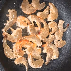 丈母娘都豎大拇指的外酥里嫩油燜蝦