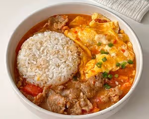 酸甜濃郁～超開胃🔥番茄滑蛋牛肉飯