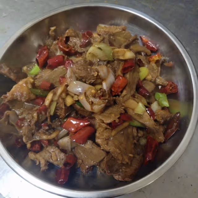 爆炒羊肉
