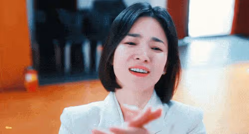 宋慧喬新劇《黑暗榮耀》口碑橫掃！默默隱忍十年變身仇人女兒班主任爽快復仇！