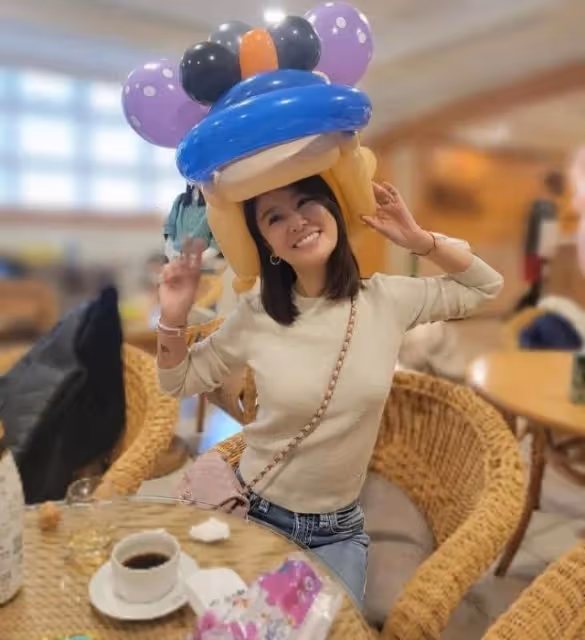 小海豚迎6歲生日，林心如扮可愛為女兒慶生，精靈長相神似霍建華