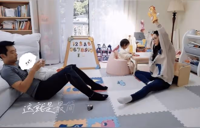 苗苗曬一家四口,稱全家確診新冠並集體轉陰,兒女露正臉都像鄭愷
