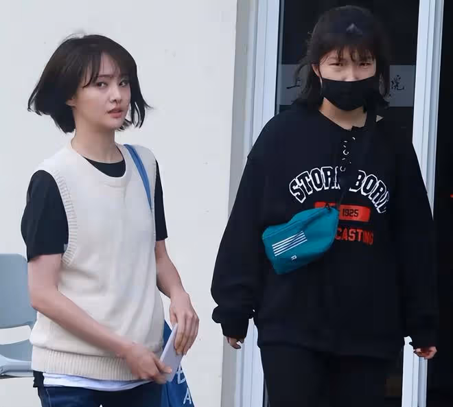 張恆控訴鄭爽虐童!孩子被縫5針,身上驚現煙疤,哭訴說害怕媽媽