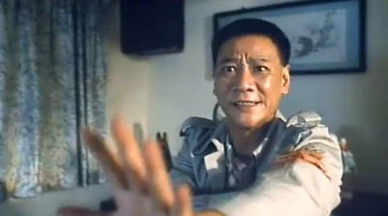 演員何家駒:3天輸掉千萬身家,臨終前只剩幾百塊,死後無人送終