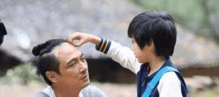 和影帝一見鍾情，婚後19年幾乎從沒做過家務，年近50歲仍似少女臉