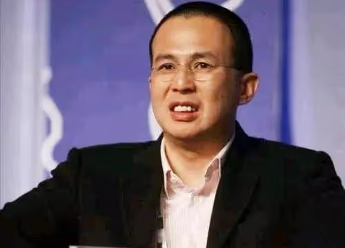 李澤楷近照：發福明顯不注意形象，對美女不感興趣，生活相當節約