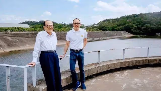 李澤楷近照：發福明顯不注意形象，對美女不感興趣，生活相當節約