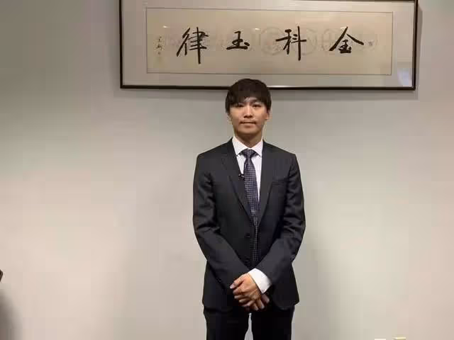 張恆控訴鄭爽虐待兒童後續，他已提起訴訟，孩子受傷照片細節曝光