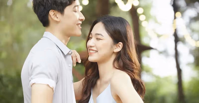 有錢後覺得老婆配不上我了，我媽：你若離婚，也別認我這個媽了