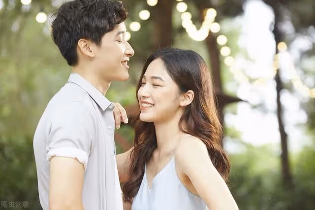 有錢後覺得老婆配不上我了，我媽：你若離婚，也別認我這個媽了