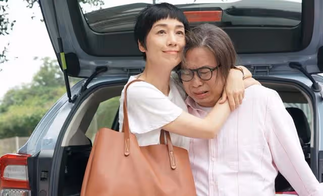 講明想奪視後！TVB知名女星為爭獎不介意賣身給公司，望十全十美