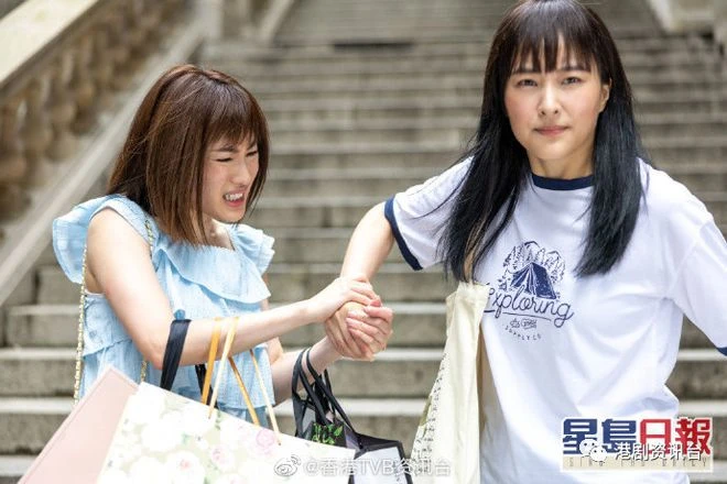 TVB小花自覺入行15年行得慢!慶幸每個階段都有代表作