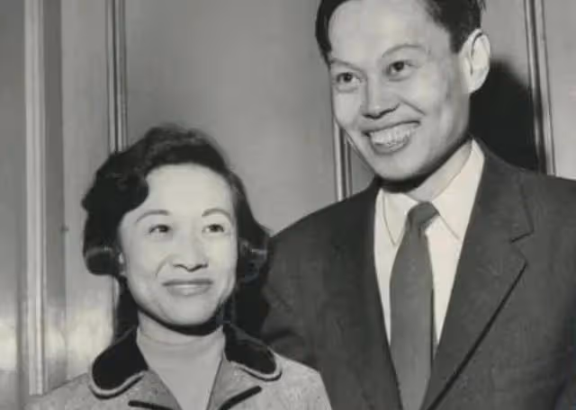 楊振寧:101歲很蒼老卻強打精神,自覺時日不多希望翁帆繼續幸福