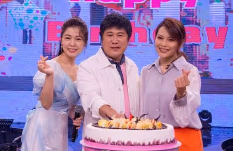白家綺才康復回歸主持!錄影前突「搞失蹤」急壞製作人氣到飆罵,獨久經沙場「胡瓜急幫」救場「下秒傻眼笑了」