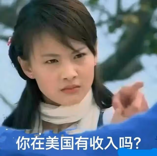 鄭爽曬與兒女的幸福合照,網友卻說她的表情還沒有抱狗合照時開心