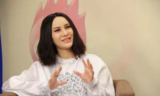 尚雯婕自曝：每月給父母十萬生活費，還得花2萬請保姆還提心弔膽