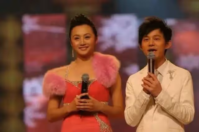 央視春晚消失的主持人：程前曹穎轉型成演員，李小萌直播帶貨