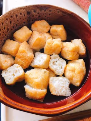 油豆腐燒黃豆芽