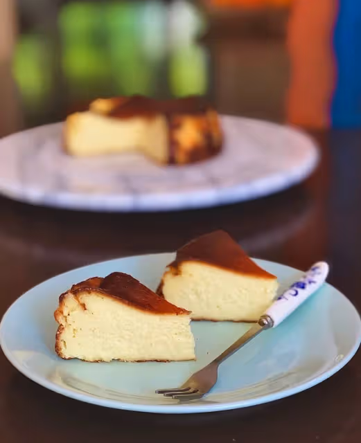 低糖版的網紅巴斯克奶酪蛋糕(Basque Burnt Cheesecake) --- 消耗談奶油和奶油奶酪