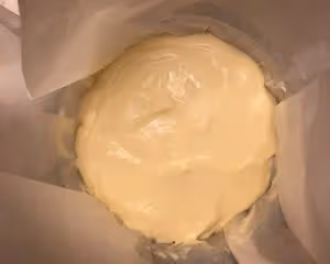 低糖版的網紅巴斯克奶酪蛋糕(Basque Burnt Cheesecake) --- 消耗談奶油和奶油奶酪
