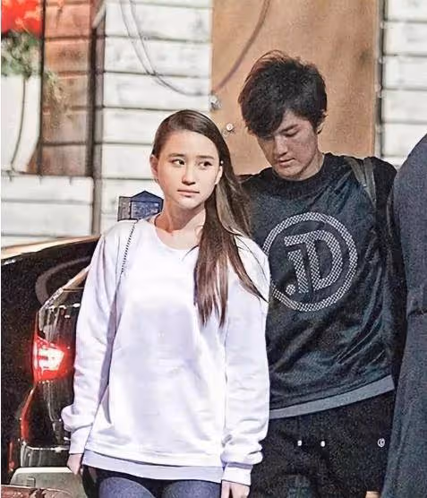 竇驍深夜曬甜蜜合照，力證渣男與自己無關，粉絲：請一直甜蜜下去
