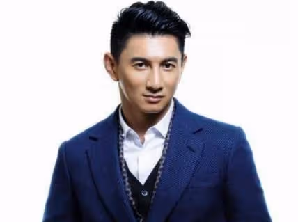 曾7天7夜只睡1小時,替父還債12年,二婚娶小16歲嬌妻成贏家